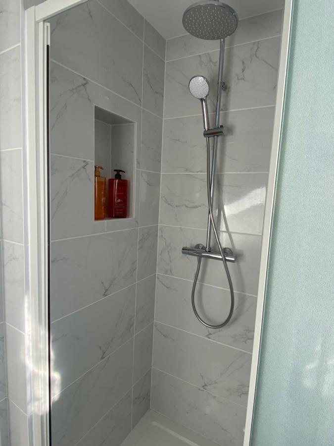 Les Rives Saint Symphorien, Appartements Meubles Longeville-les-Metz Exterior foto